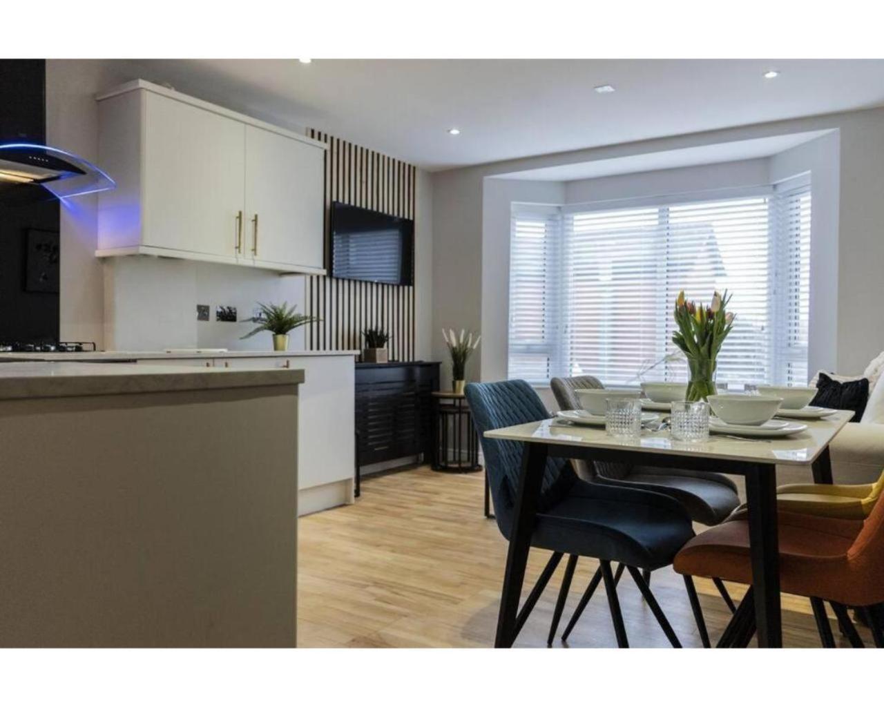 Central Belfast Apartments Queen'S Hideaway Екстериор снимка