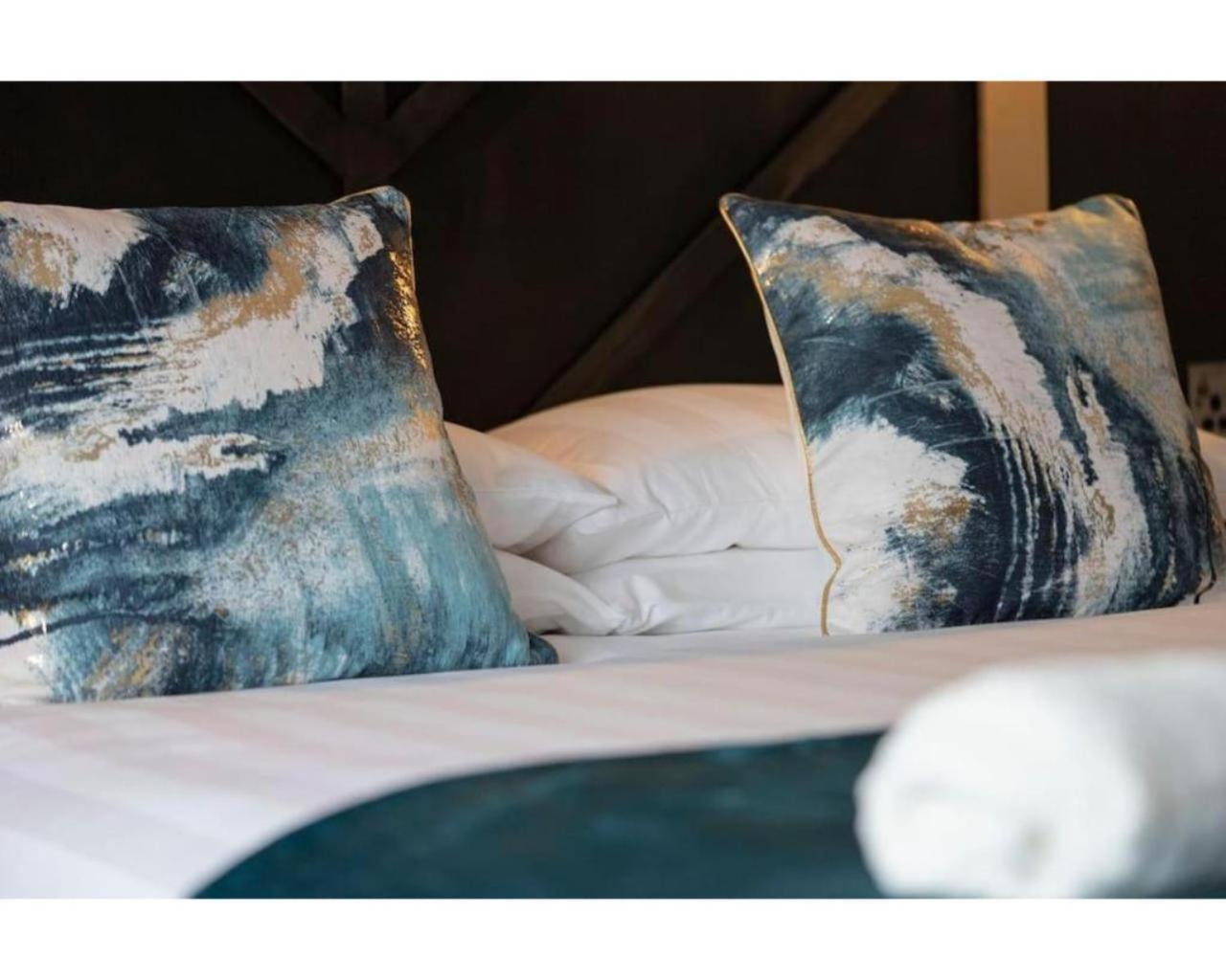Central Belfast Apartments Queen'S Hideaway Екстериор снимка