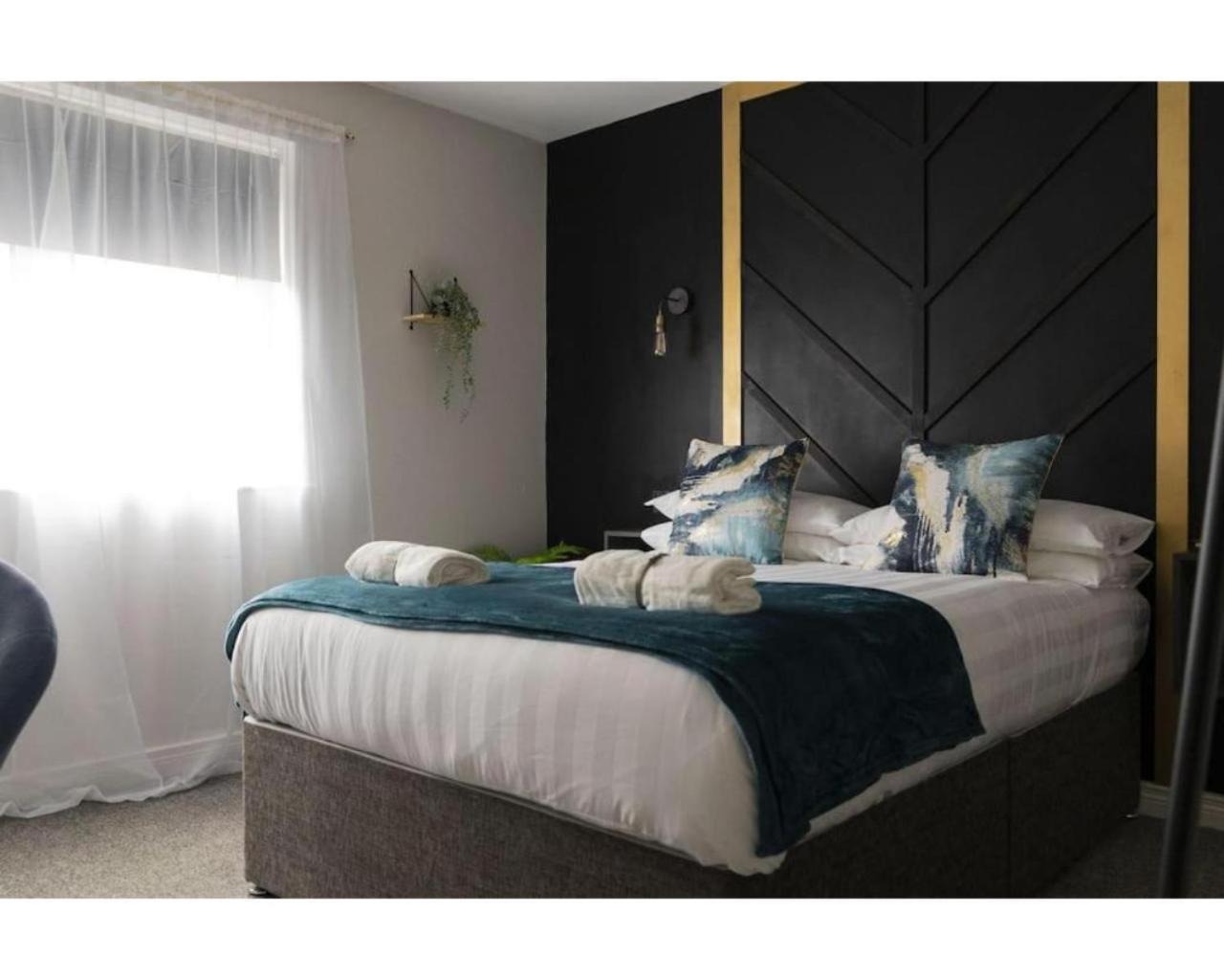 Central Belfast Apartments Queen'S Hideaway Екстериор снимка
